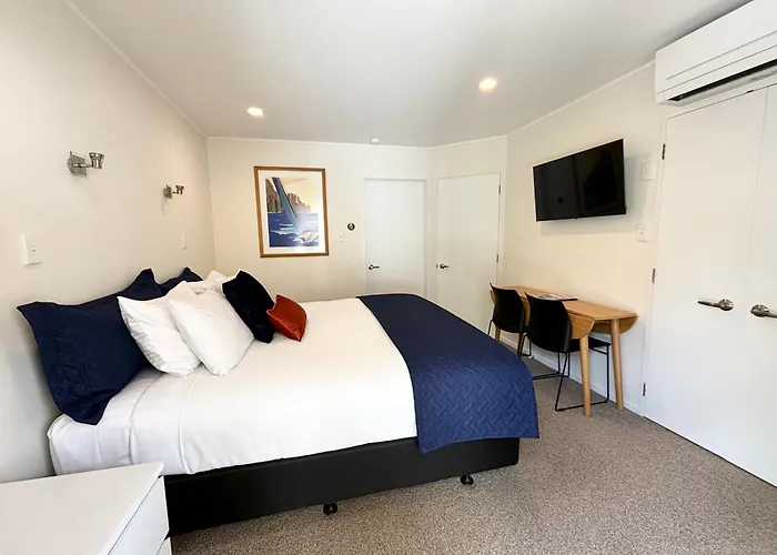 Private Bathroom Queen Room